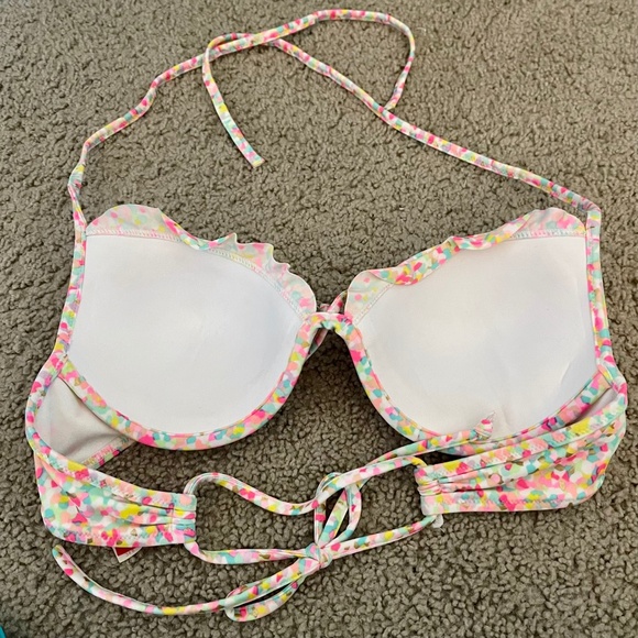 Victorias Secret Halter Bikini - Picture 4 of 4